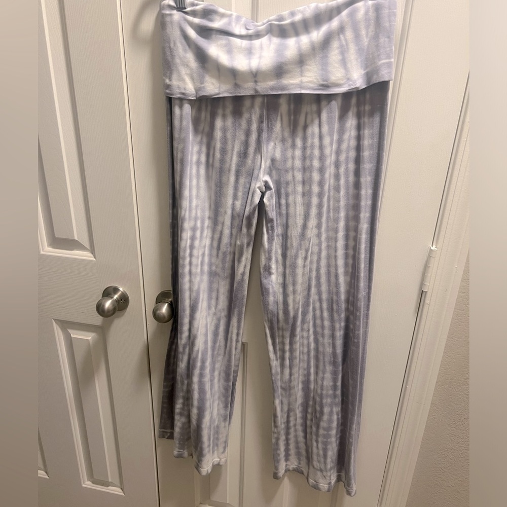 Calvin Klein maxi wide leg pants, size medium